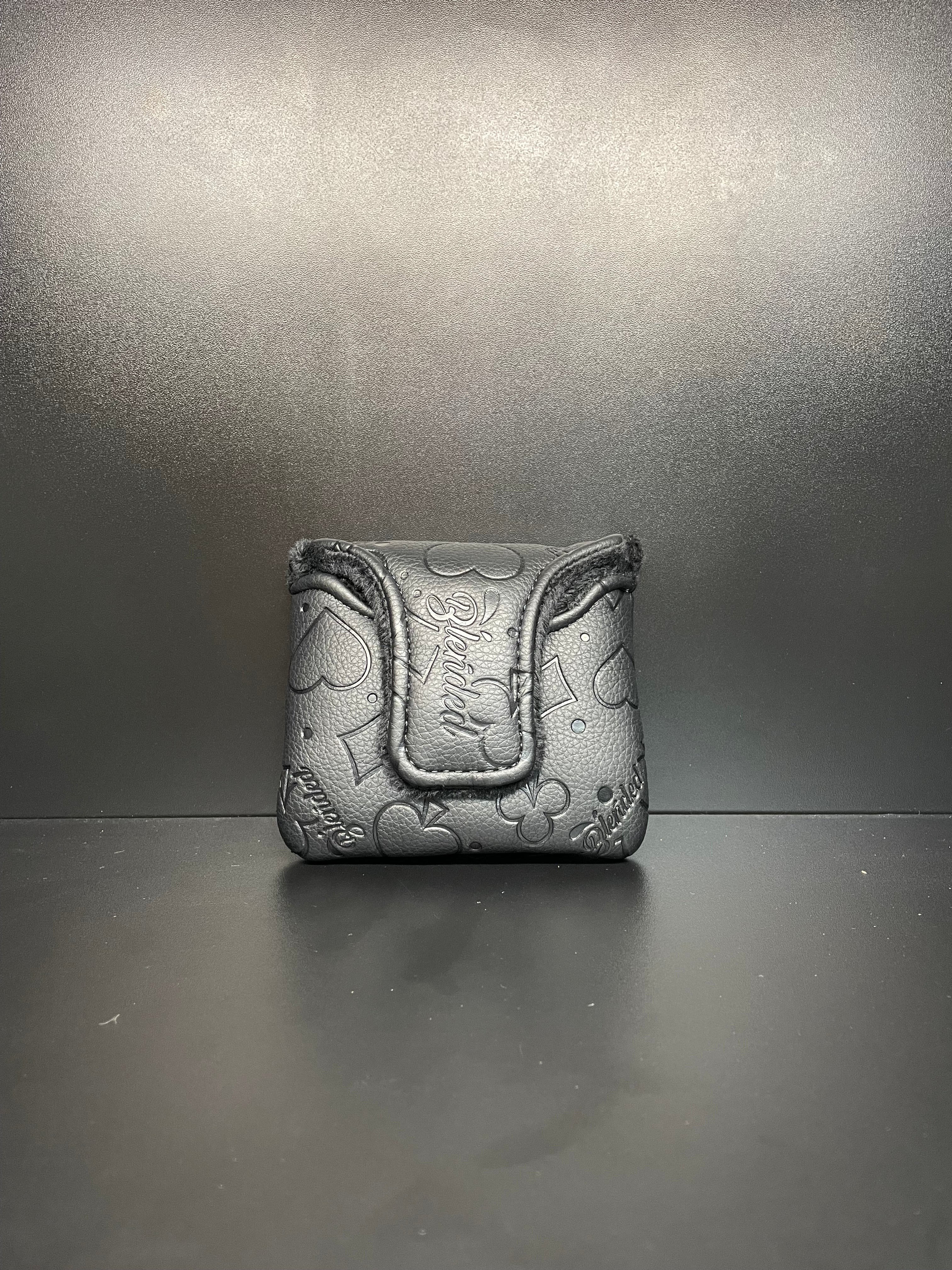 Blackout Royal Flush Headcover - Image 8