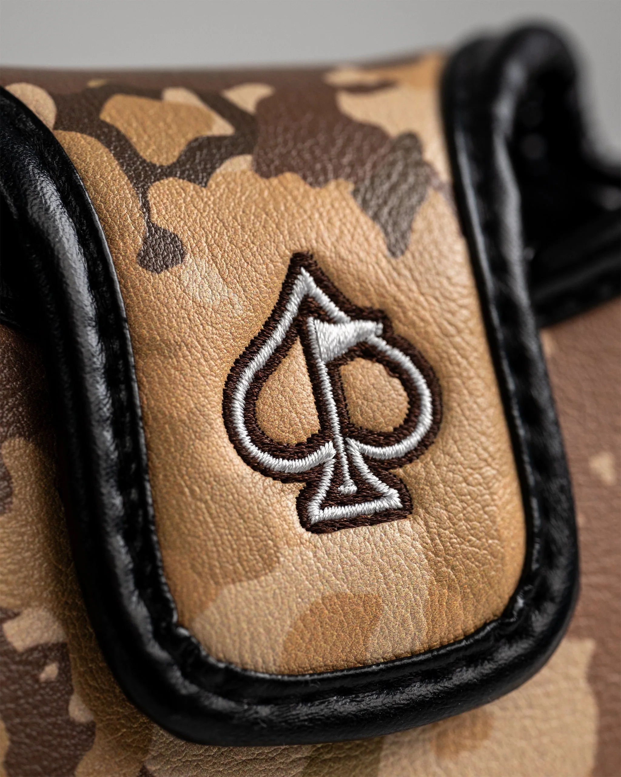 Folds of Honor 2.0 - Mallet Putter Cover - Image 16