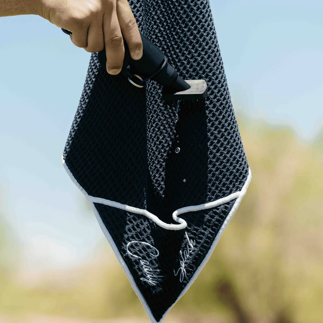 Magnetic Golf Towel with Ball Pocket - Black - Image 7