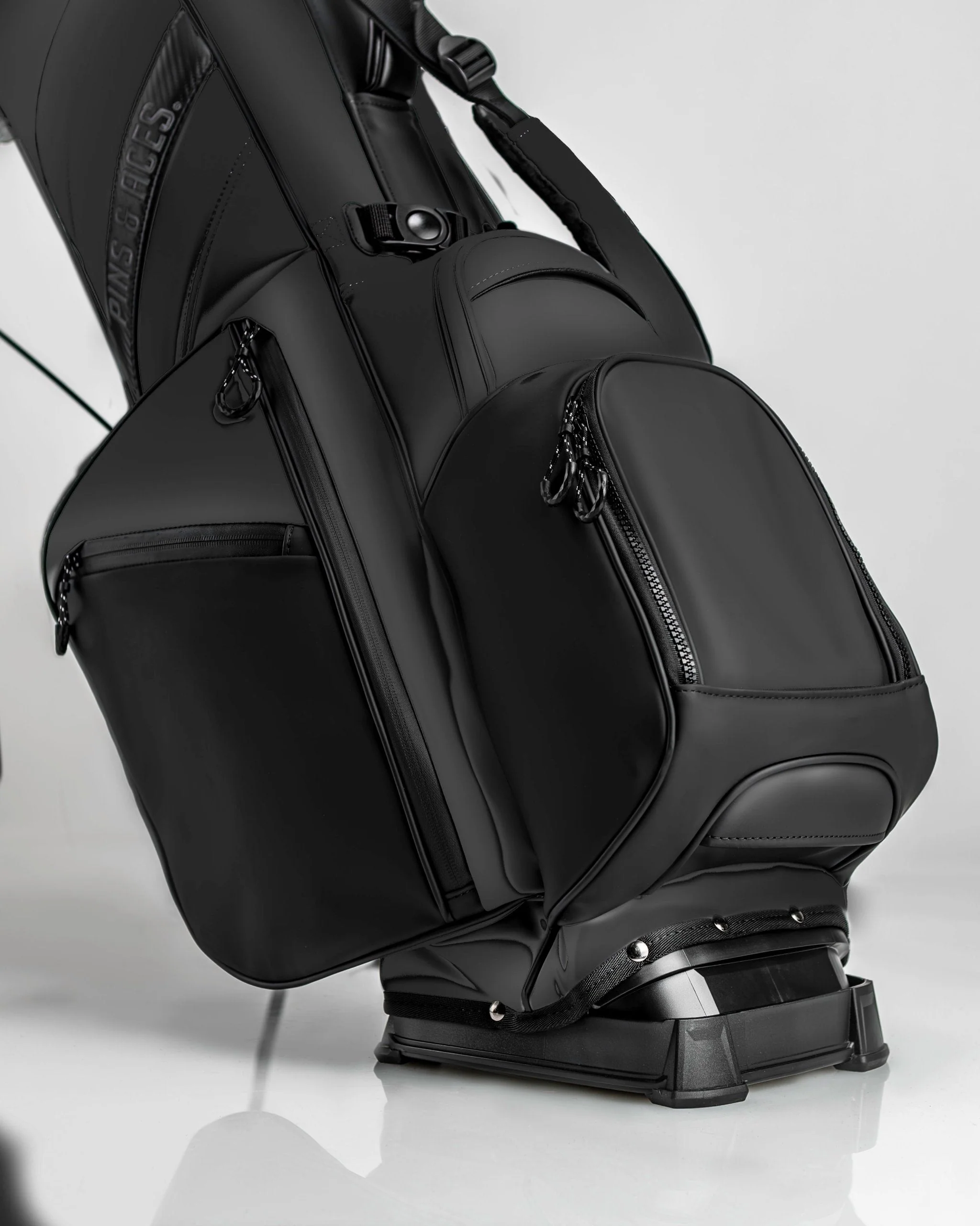 Player Preferred™ Golf Bag - Obsidian - Image 18