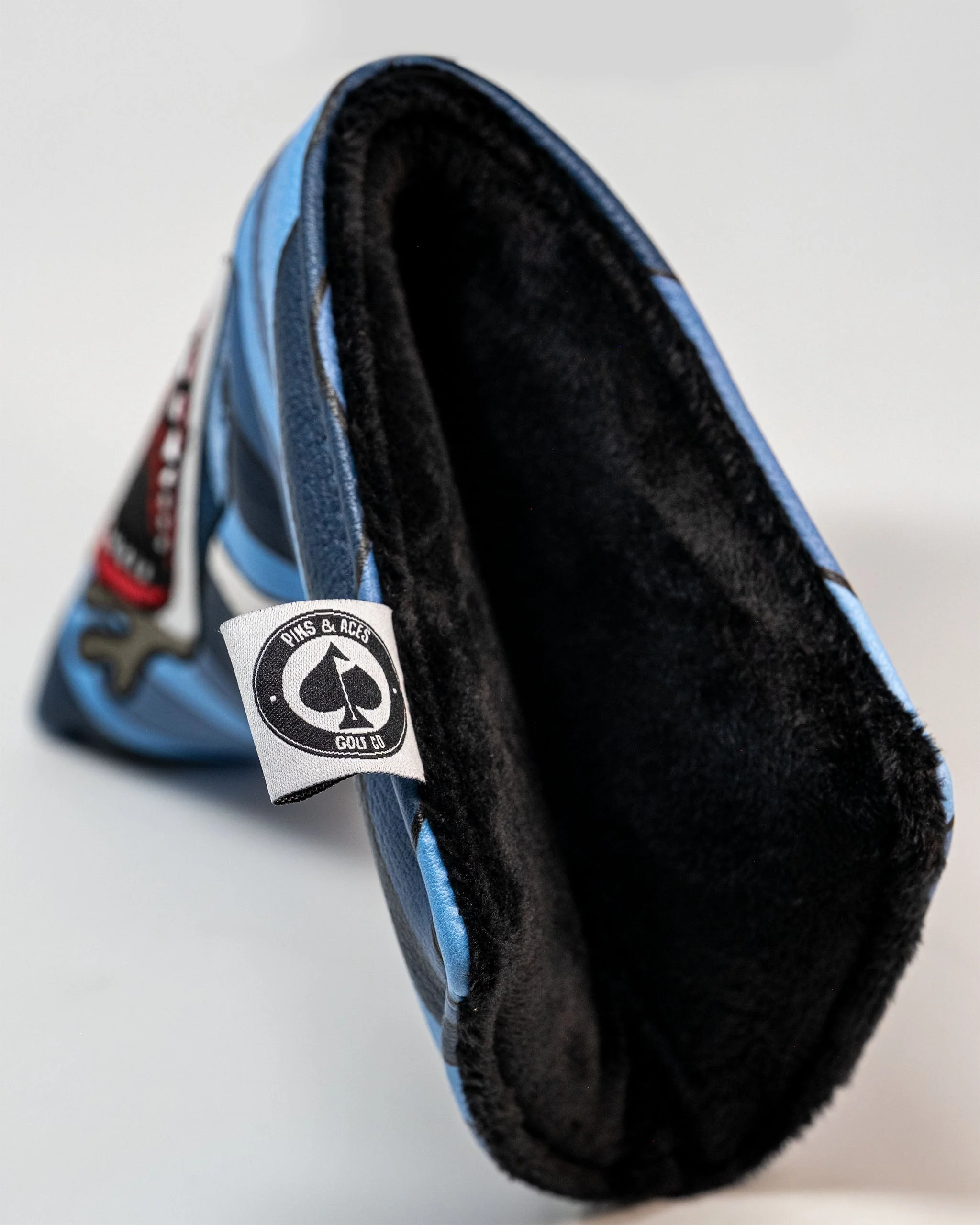 Shark Attack Blade Putter Cover - Image 18