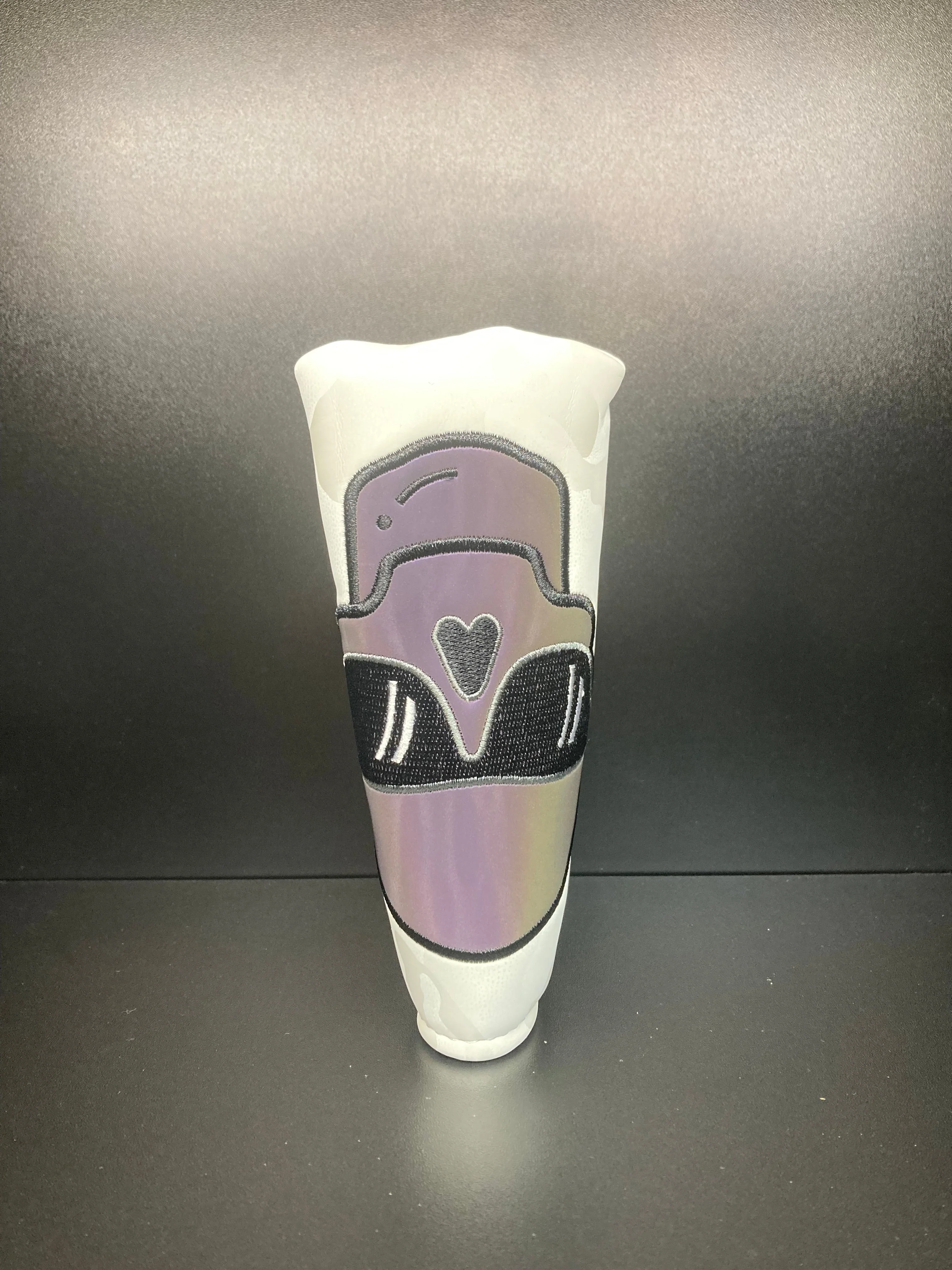 Skulls Headcover - Image 27