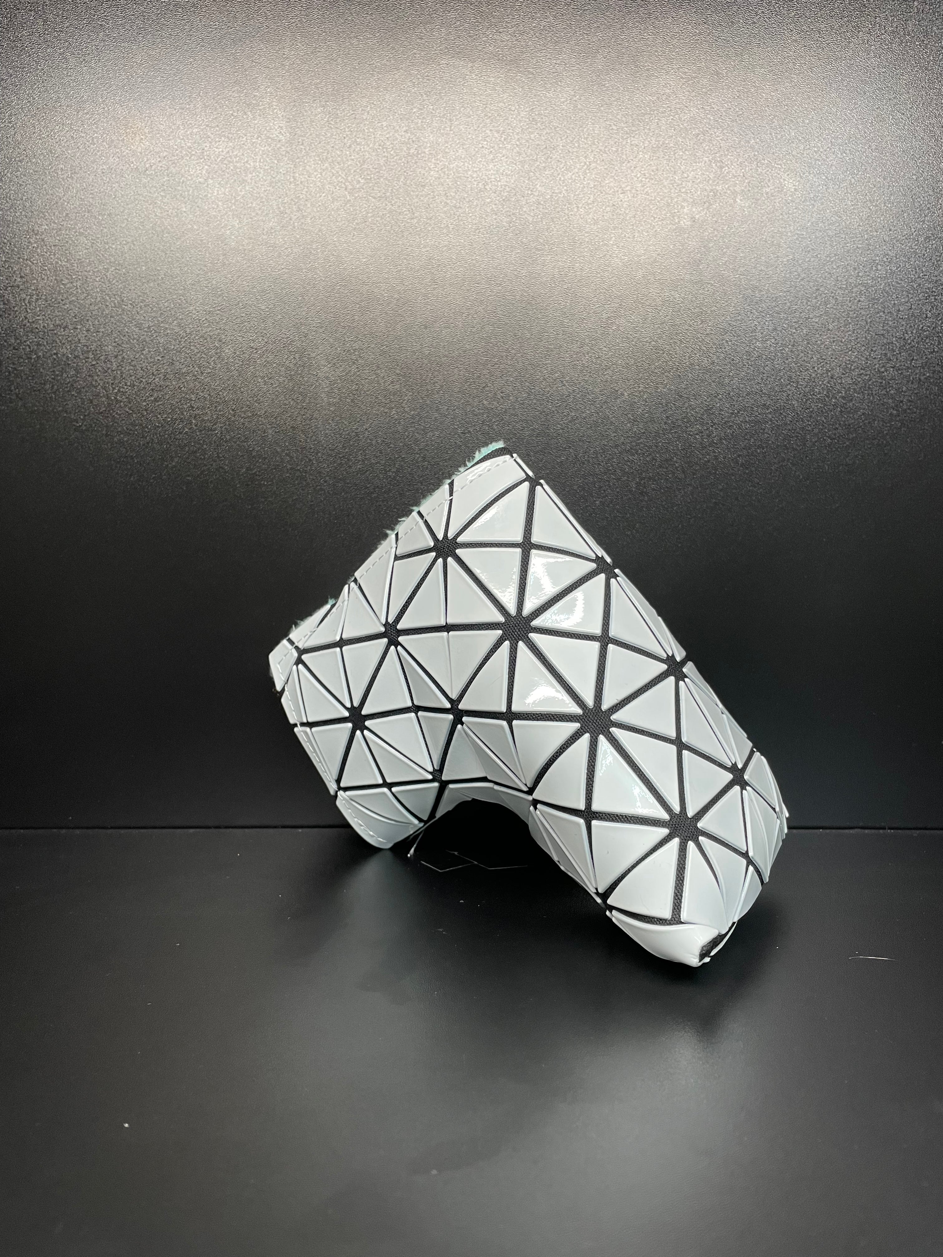 Tangram Iridescence Patterns Headcovers - Image 8