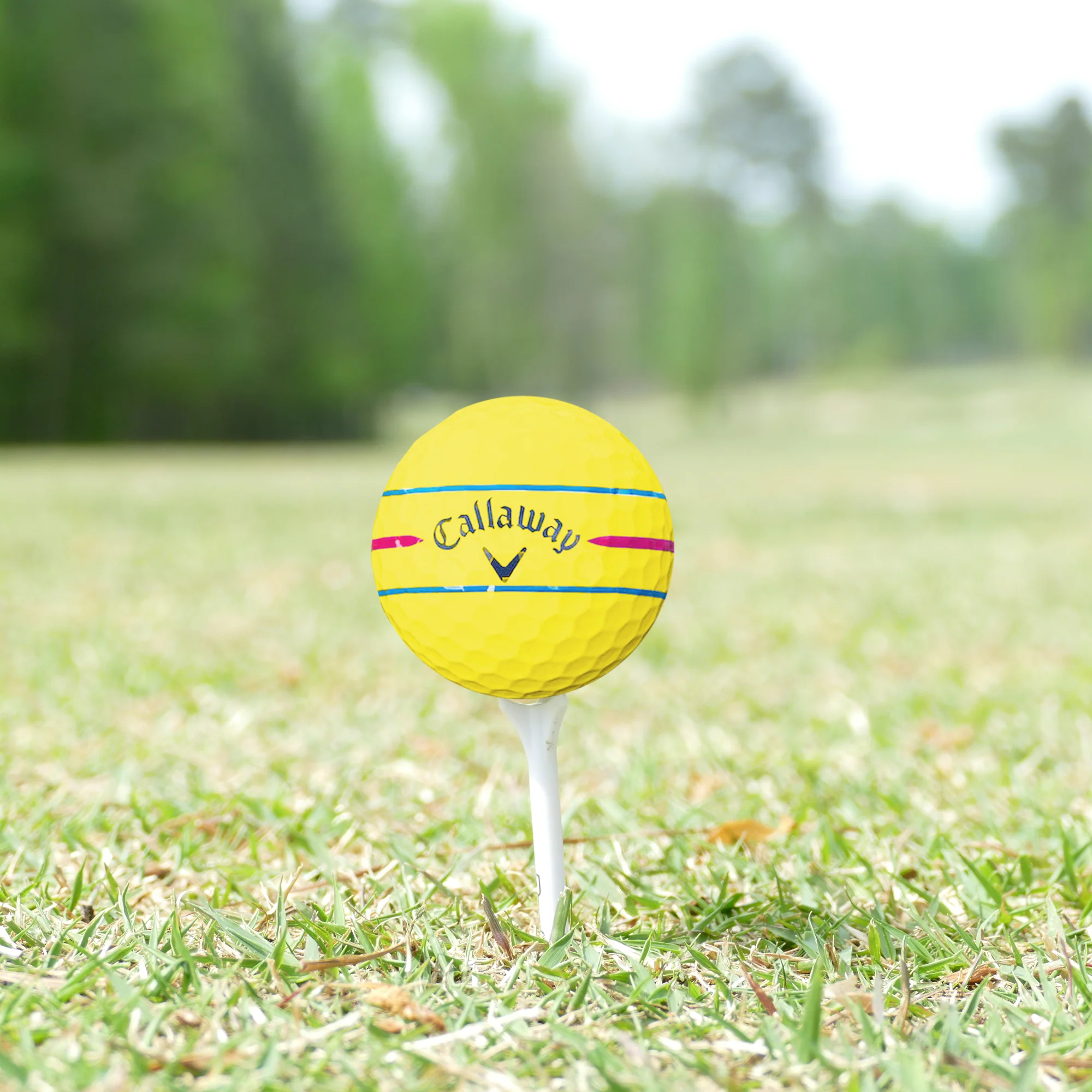 Used Callaway Chrome Soft 360 Triple Track Golf Balls - 1 Dozen - Image 7